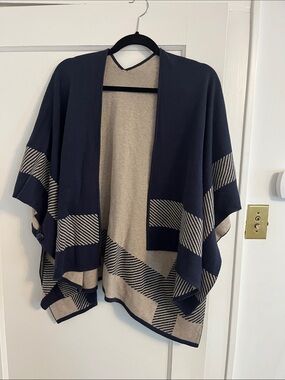 CAbi reversible shaw